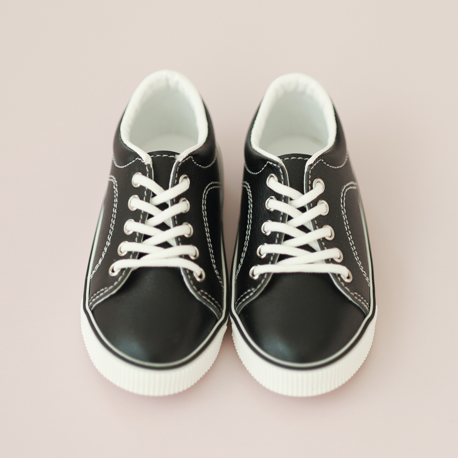 [SD9-16 Girl] Leather sneakers.Black