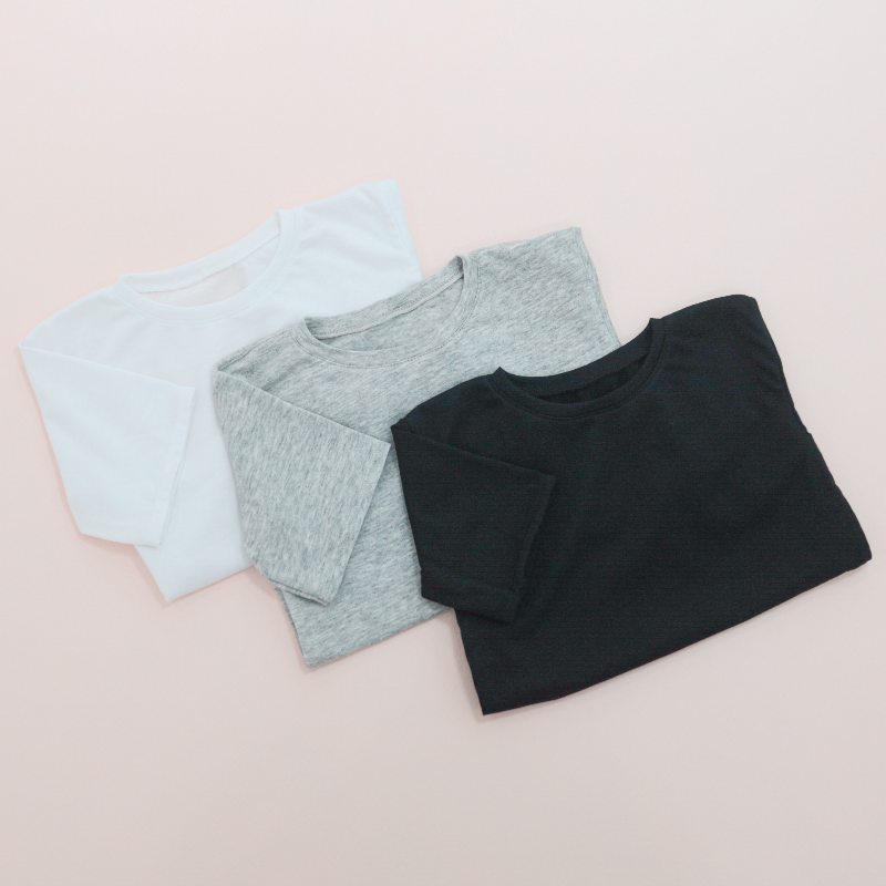 [SD70-75] Wide short-sleeved T-shirtWhite/Gray/Black
